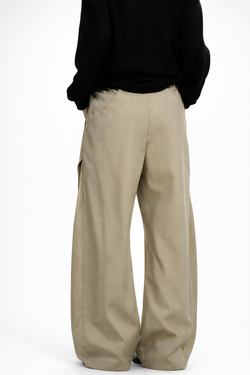 The Pleated Trouser - Sand