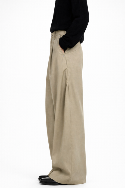 The Pleated Trouser - Sand