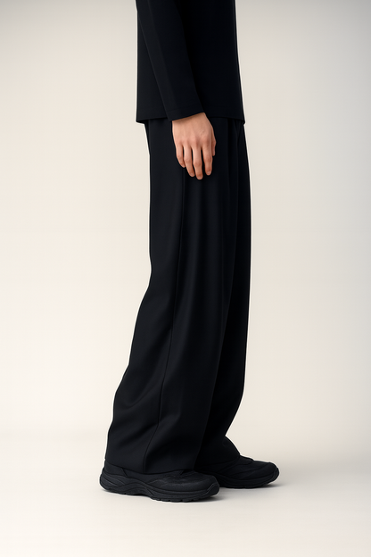 Lightweight Wide-Leg Trouser – Noir
